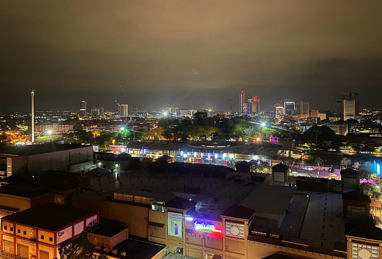 Amadel Residence 爱媄德民宿 11 Malacca Eksteriør billede